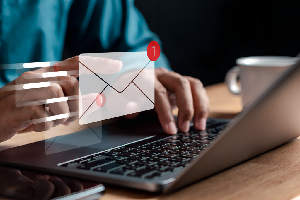 Những lưu ý gửi Email Marketing hiệu quả, tránh vào spam 9 nhung-luu-y-gui-email-marketing-hieu-qua-1